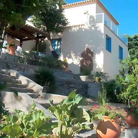 L'escarpee Belle 3*